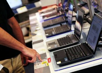 Financiarán notebooks y celulares en 12 y 18 cuotas sin interés