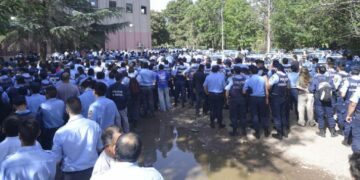 acuartelamiento policías