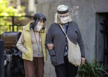 Prorrogan la suspensión del trámite de fe de vida