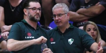 Atenas echó al técnico Sebastián Saborido
