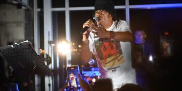 La ciudad recibe al turismo con múltiples propuestas