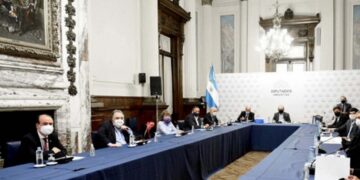 La subcomisión de Inteligencia se reunirá para citar a los espías que estuvieron con Villegas