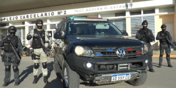 Detuvieron a un hombre que ingresaba droga a la cárcel utilizando un drone