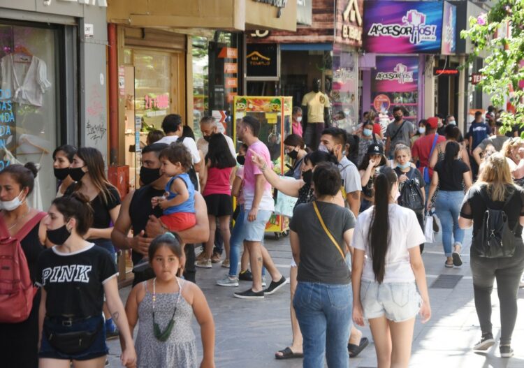 Las ventas minoristas en Córdoba crecieron un 2,23% en relación a 2020