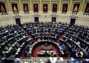 Fernández llamará a sesiones extraordinarias para tratar leyes económicas