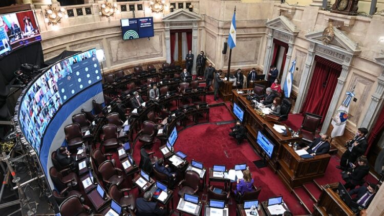 La oposición presentó una serie de proyectos para derogar derechos de exportación y bajar el IVA