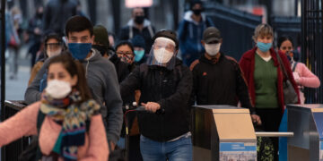 Fuerte suba de los contagios diarios de coronavirus