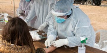 Se confirmaron 71 casos nuevos y un fallecimiento en la provincia