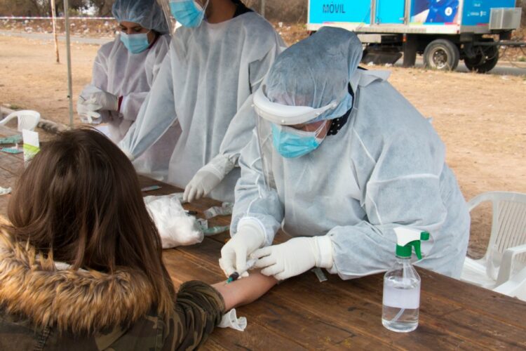 Se registraron 110.533 nuevos casos de coronavirus en Argentina