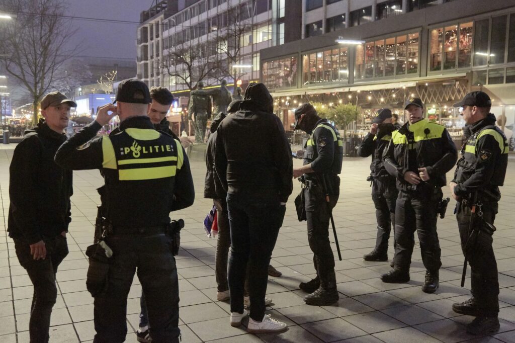 Europa endurece las restricciones
