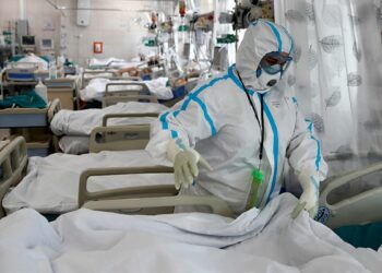 Un estudio confirma que la mayoría de los internados en terapia intensiva carecen de la vacunación completa