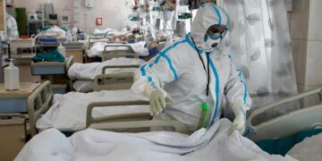 Un estudio confirma que la mayoría de los internados en terapia intensiva carecen de la vacunación completa