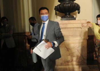 De Loredo y Santos repudiaron los dichos de Massa