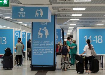 EE.UU. reimpone los controles fronterizos