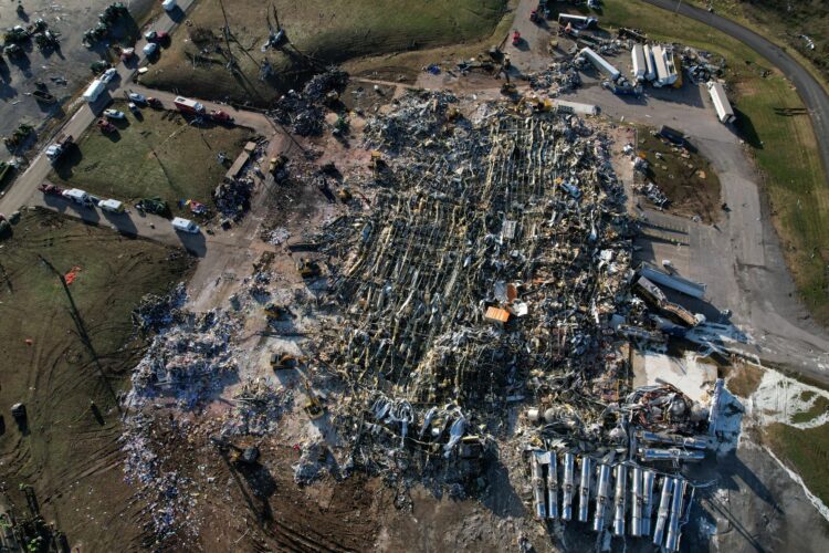 Devastadores tornados en EE.UU. provocaron más de 90 muertes
