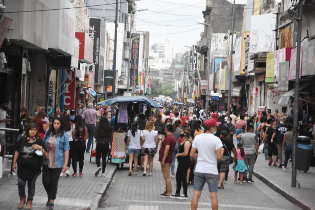 Un feriado con gran movimiento en la ciudad