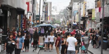 Un feriado con gran movimiento en la ciudad