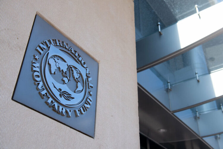 Negociaciones febriles para avanzar en el pacto con el FMI