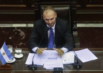 Guzmán y el primer desafío tras el recambio legislativo