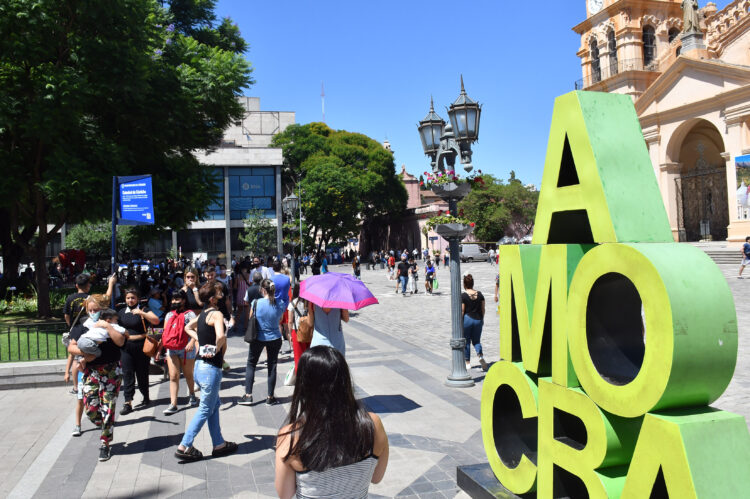 Cómo serán los servicios este fin de semana