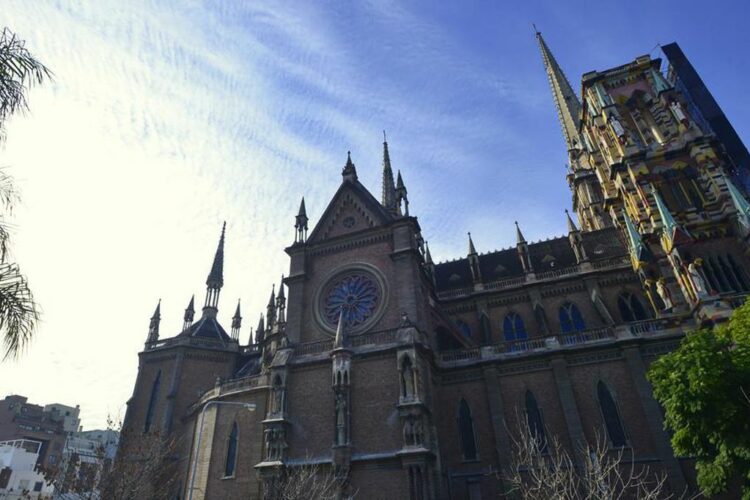 La iglesia rechazó el proyecto para habilitar apuestas virtuales