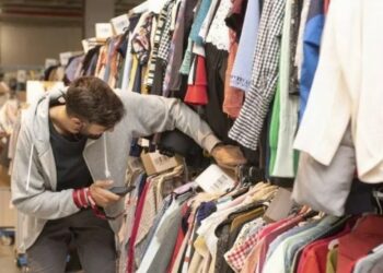 Los precios de la indumentaria subieron 63% en el último año