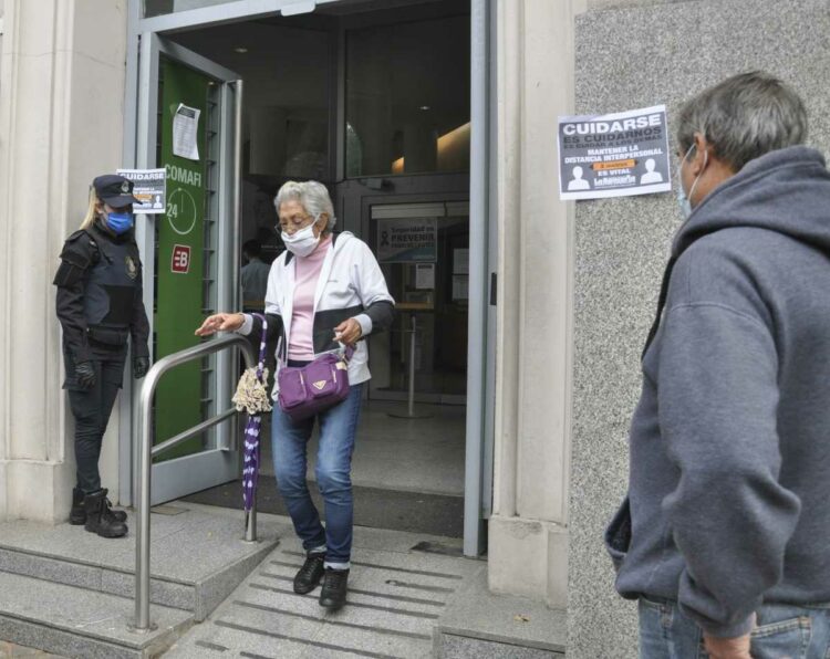 Se establecieron las condiciones para que los jubilados puedan cobrar el bono de $12.000