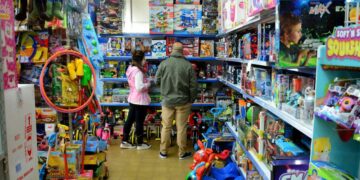 Este jueves se realiza la “Noche de las Jugueterías” en Córdoba