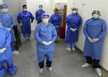 Médicos suspendieron la atención en Unidades Febriles por agresión a un profesional