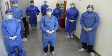 Médicos suspendieron la atención en Unidades Febriles por agresión a un profesional