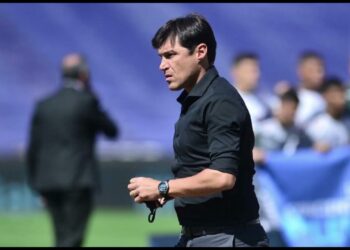 Medina no seguirá como DT