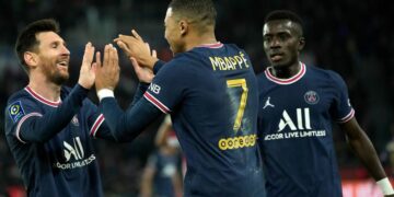 PSG, con Messi y un doblete de Mbappé, venció a Mónaco