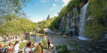 Una funcionaria de Turismo estimó que la temporada será «histórica» y pidió mantener los cuidados