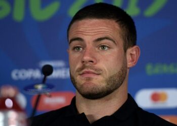 Pidieron la detención de Nández, ex Boca, por violencia de género