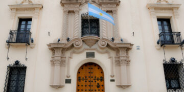 Alegrémonos, pues. El Colegio Monserrat se presenta distinto