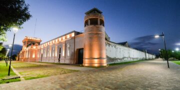 Luces en el Paseo San Martín