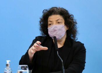 El gobierno nacional se dispone a anunciar el “pase sanitario”