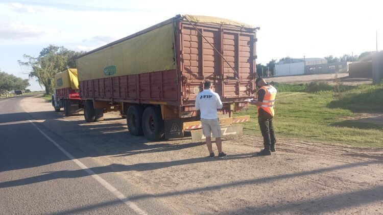 La Policía Federal Argentina decomisó 30 toneladas de soja
