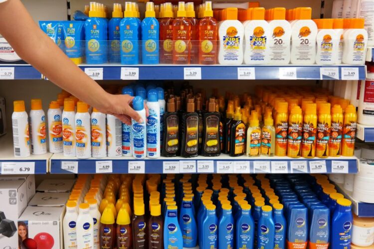 Continúan las repercusiones por la inicativa de los protectores solares gratuitos