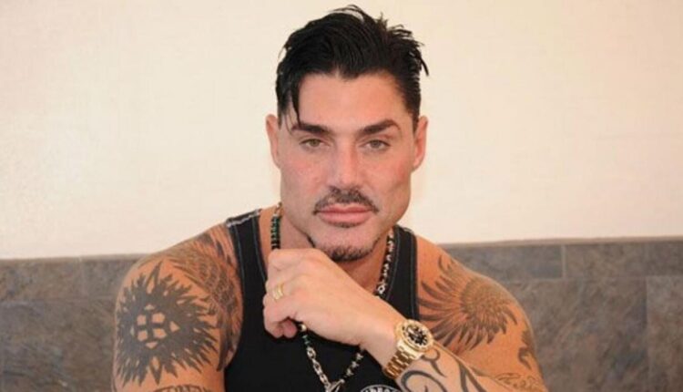 Una foto desconocida de Ricardo Fort joven salió a la luz y revolucionó las redes