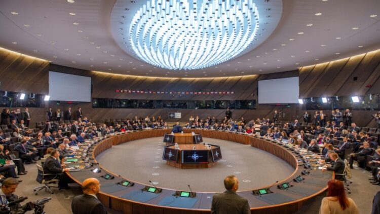 Rusia se prepara para debatir con EE.UU. y la Otan