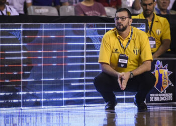 Atenas echó al técnico Saborido y ahora lo remplazará Arrigoni