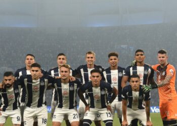 El plantel, licenciado al menos por 15 días