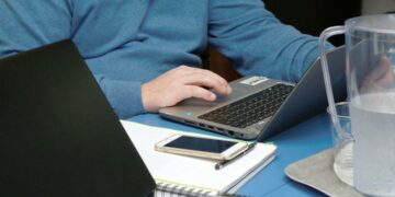 El TSJ disminuyó la atención presencial y aumentó el teletrabajo 