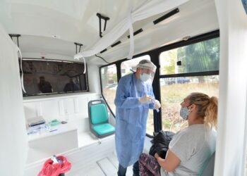 Ante el aumento de demanda se suman dos centros de testeo móviles