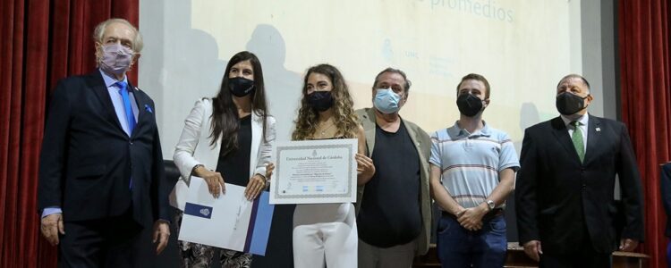 La UNC entregó distinciones a sus mejores promedios