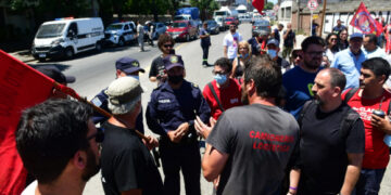 Polémico desalojo de protestas