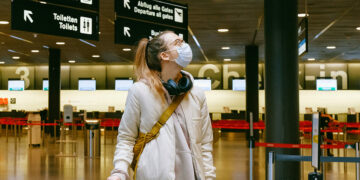 Establecen nuevos requisitos de ingreso al país para los viajeros