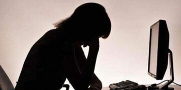 La violencia laboral se centra en mujeres y personas no binarias