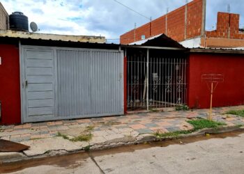 Rescatan a un niño autista que estaba abandonado en el interior de una vivienda